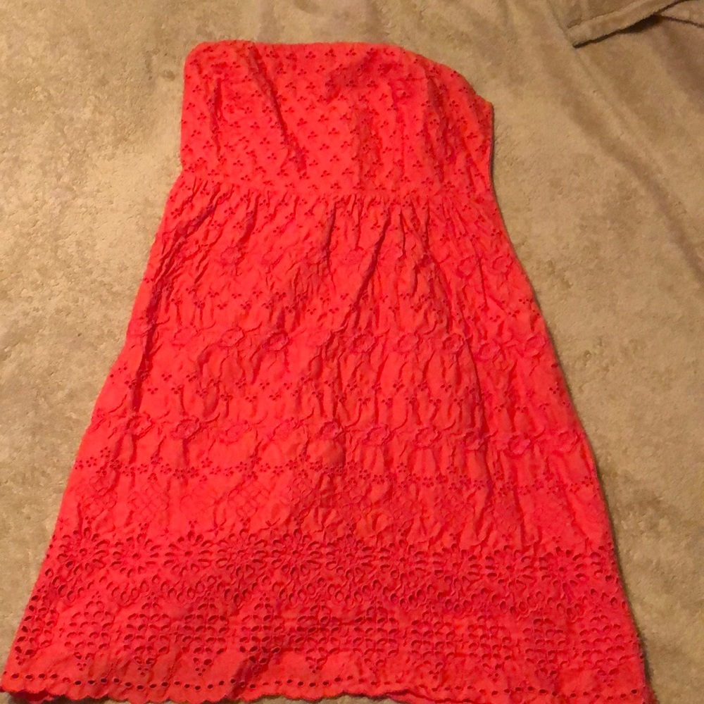 Women’s dress